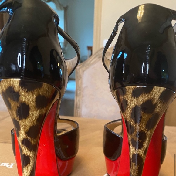 Beautiful Leopard/Red Louboutin Heels - Picture 8 of 11